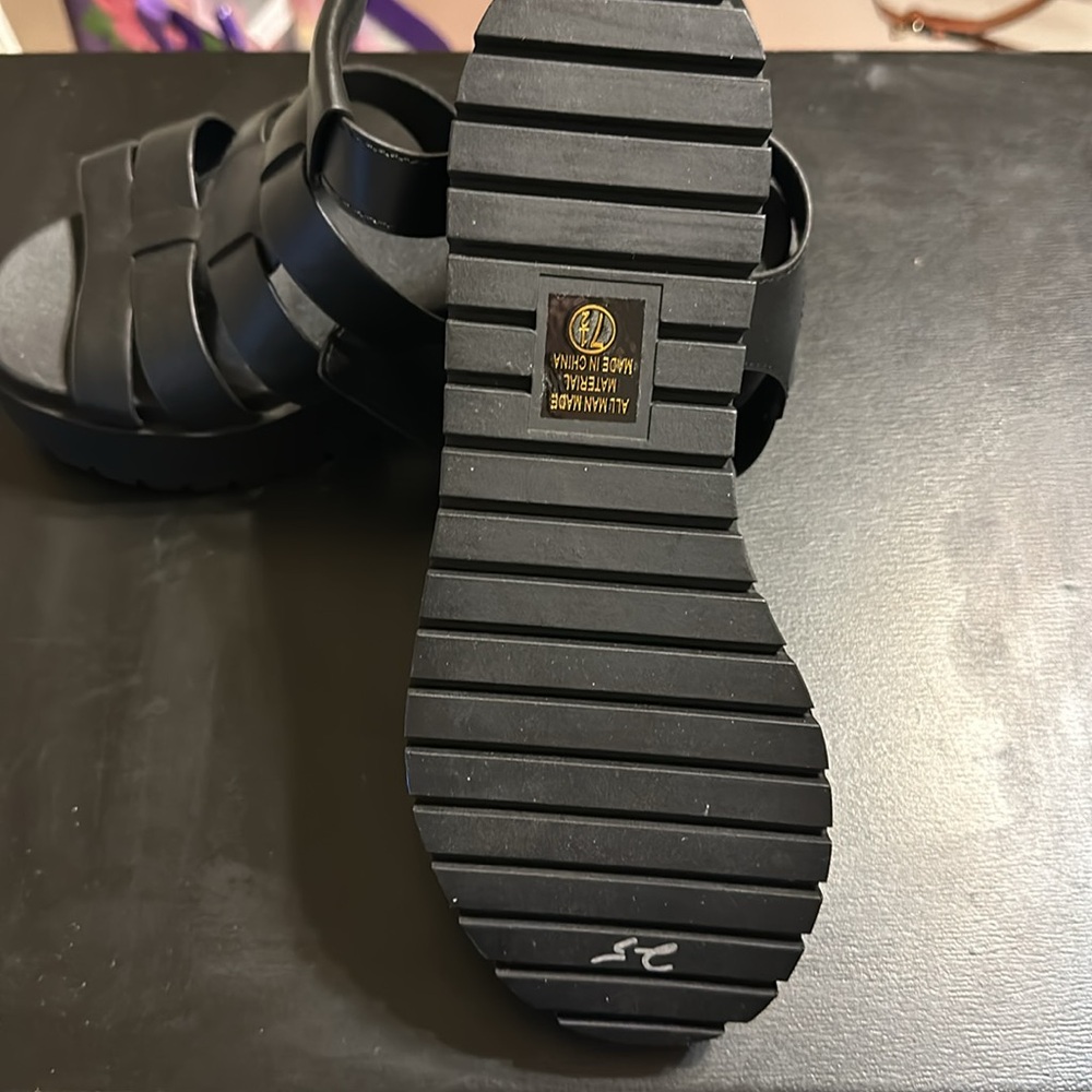 Soda sandals - Picture 4 of 6